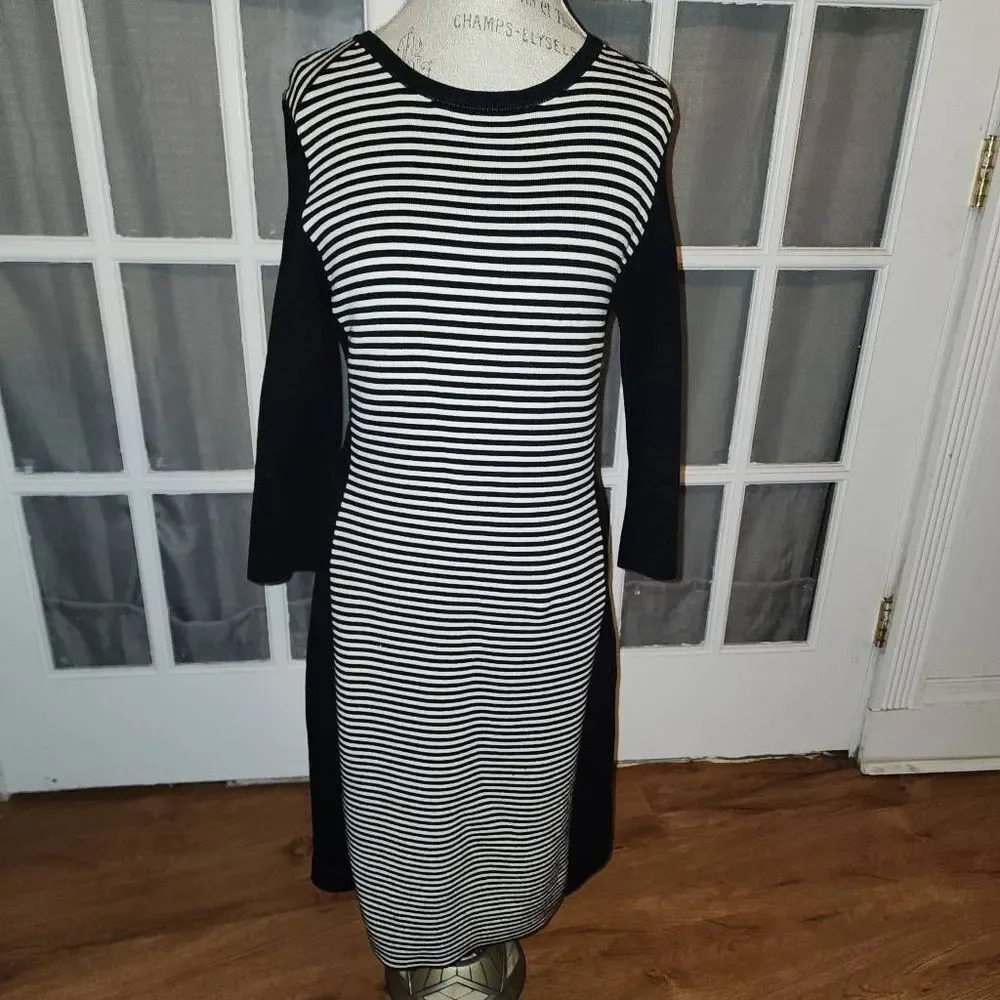 J McLaughlin Womens Black White Striped Long Sleeve Sweater Dress‎ Medium